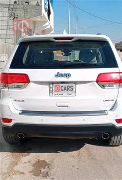 جیپ گراند شیرۆکی